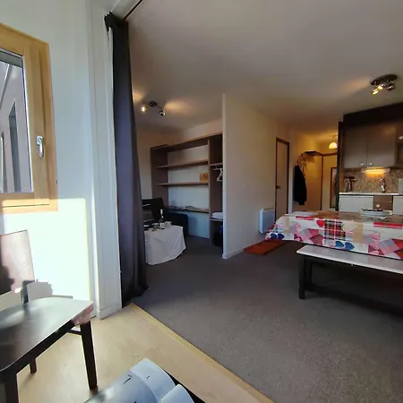 4 Pers, Pied Des Pistes, - Fr-1-545-51 *