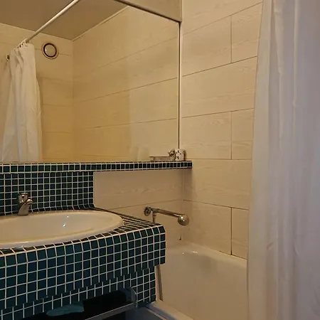 4 Pers, Pied Des Pistes, - Fr-1-545-51