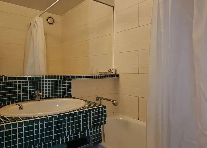 4 Pers, Pied Des Pistes, - Fr-1-545-51